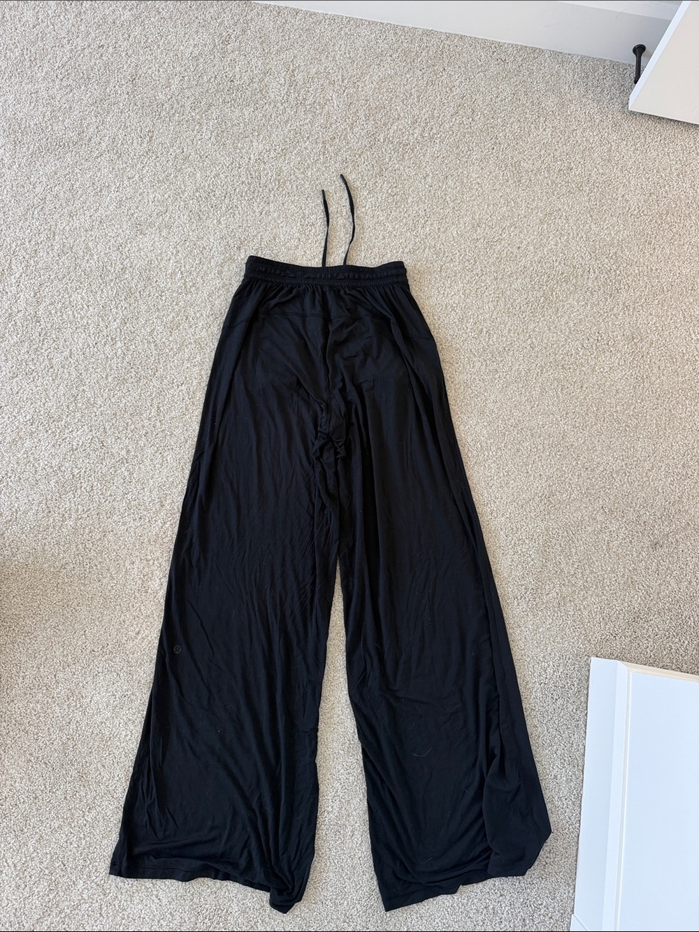 Wide Leg lululemon Black Drawstring Women's Pants - Picture 3 of 3